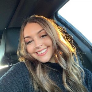 Meet your Posher, Michaella